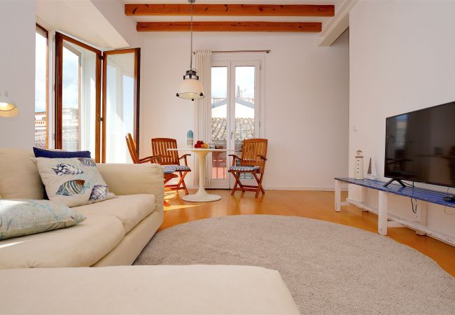 Apartment in Palma de Mallorca - Montmari TI Penthouse with private terrace